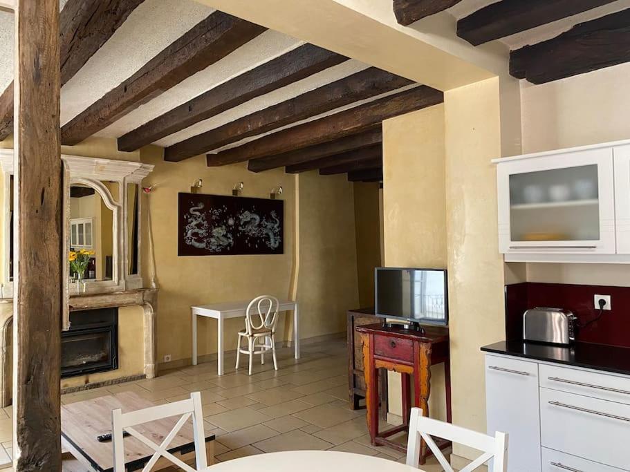 Charmant Appartement - Centre Cite Plantagenet!!! 르망 외부 사진